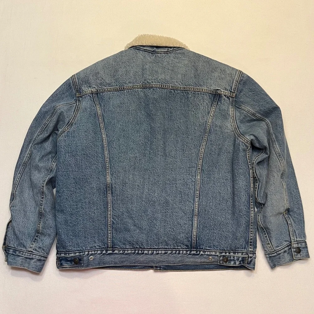 Levis Premium Blue Denim Sherpa Lined‎ Utility Streetwear Trucker Jacket Size L